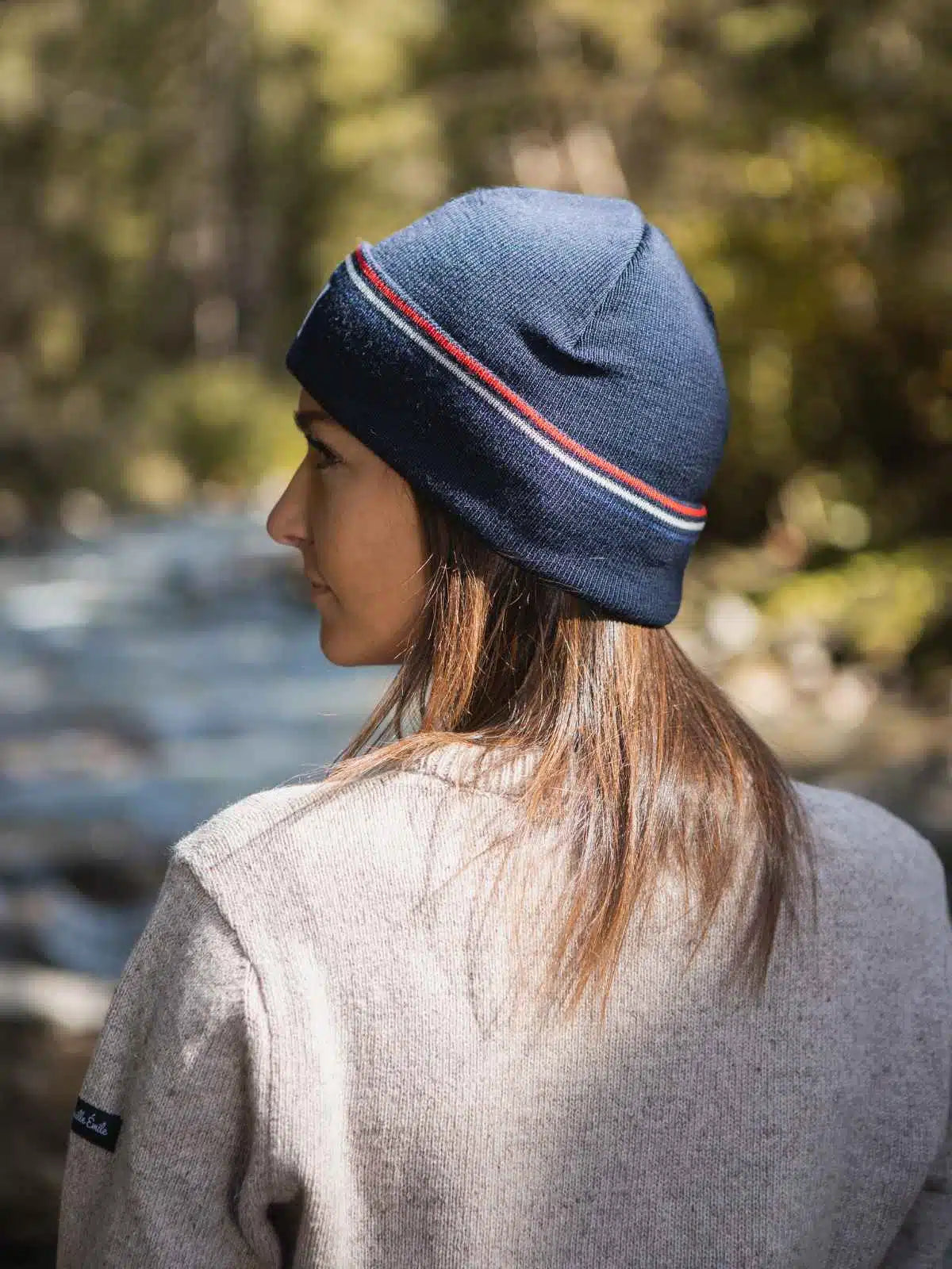 bonnetlegivrebleumarine.webp