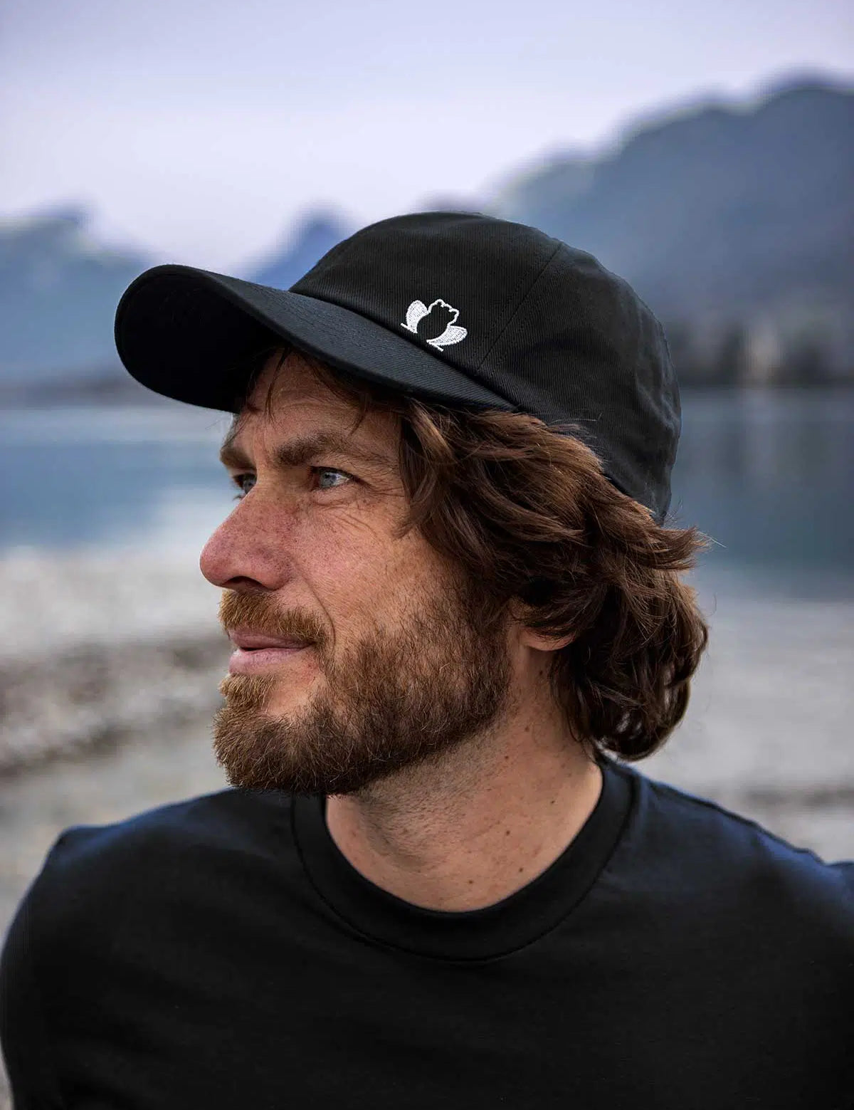 casquette-made-in-france-la-classique-noir-2022-3_jpg.webp
