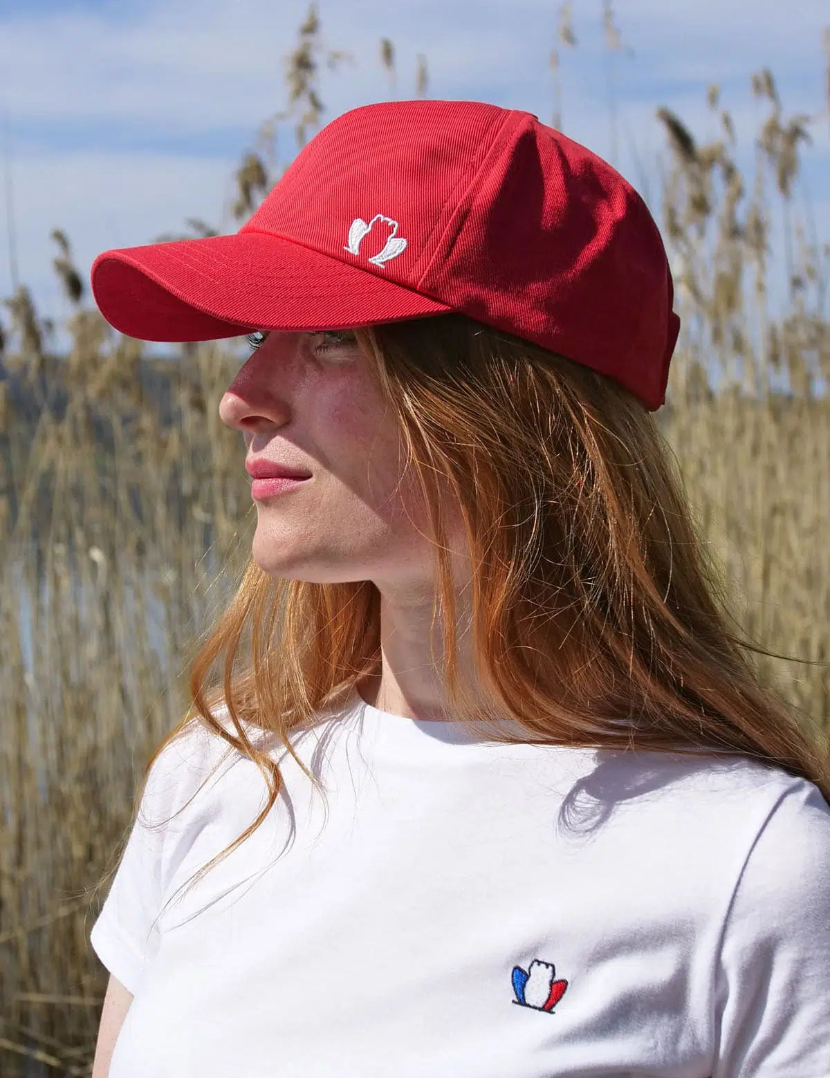 casquette-made-in-france-rouge-elise-2_jpg.webp