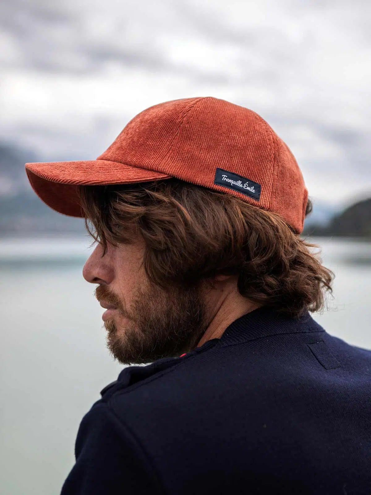 casquette-made-in-france-velours-lessentielle-brique-2_jpg.webp