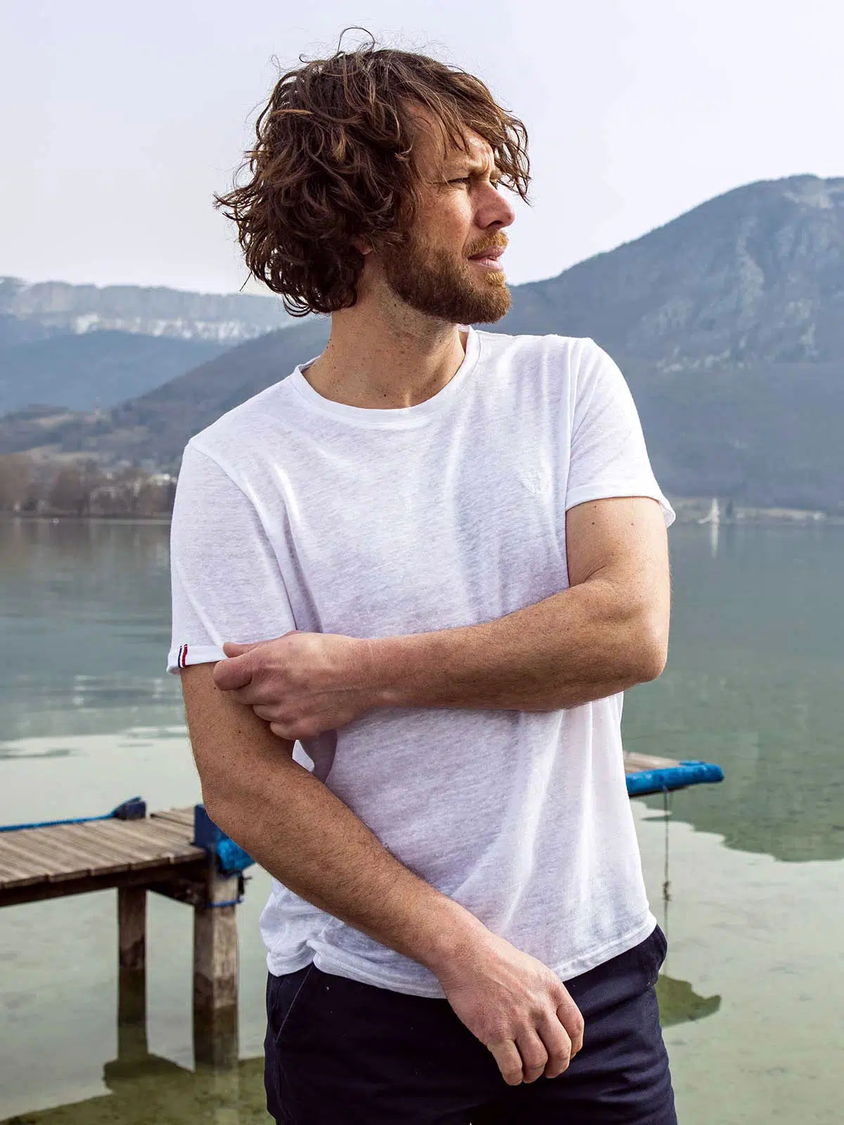 T shirt en lin pour homme sales