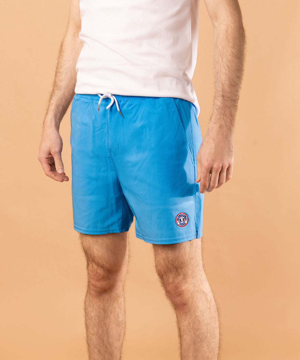 Le_baigneur_maillot_de_bain_bleu_studio.jpg