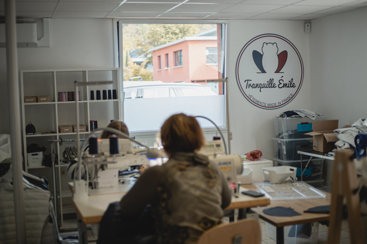 Atelier de confection de vêtements Tranquille Émile