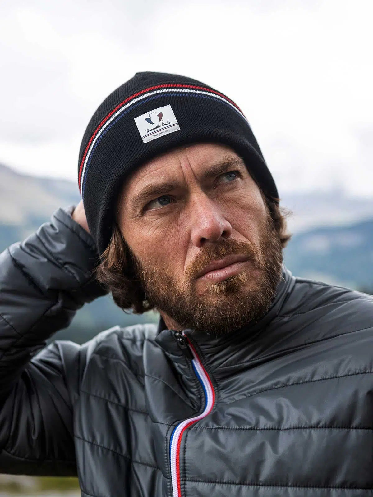 Bonnet noir porté - Le Givré Tranquille Emile