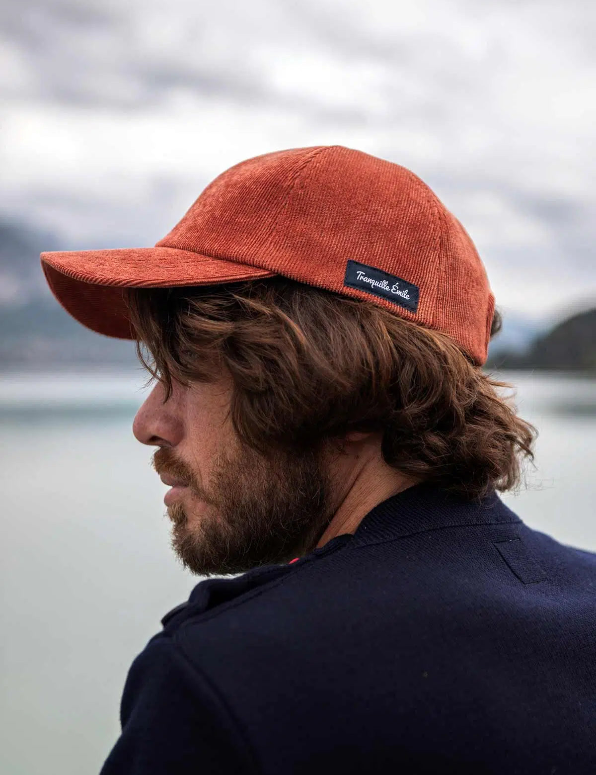 casquette-made-in-france-velours-lessentielle-brique-2_jpg.webp