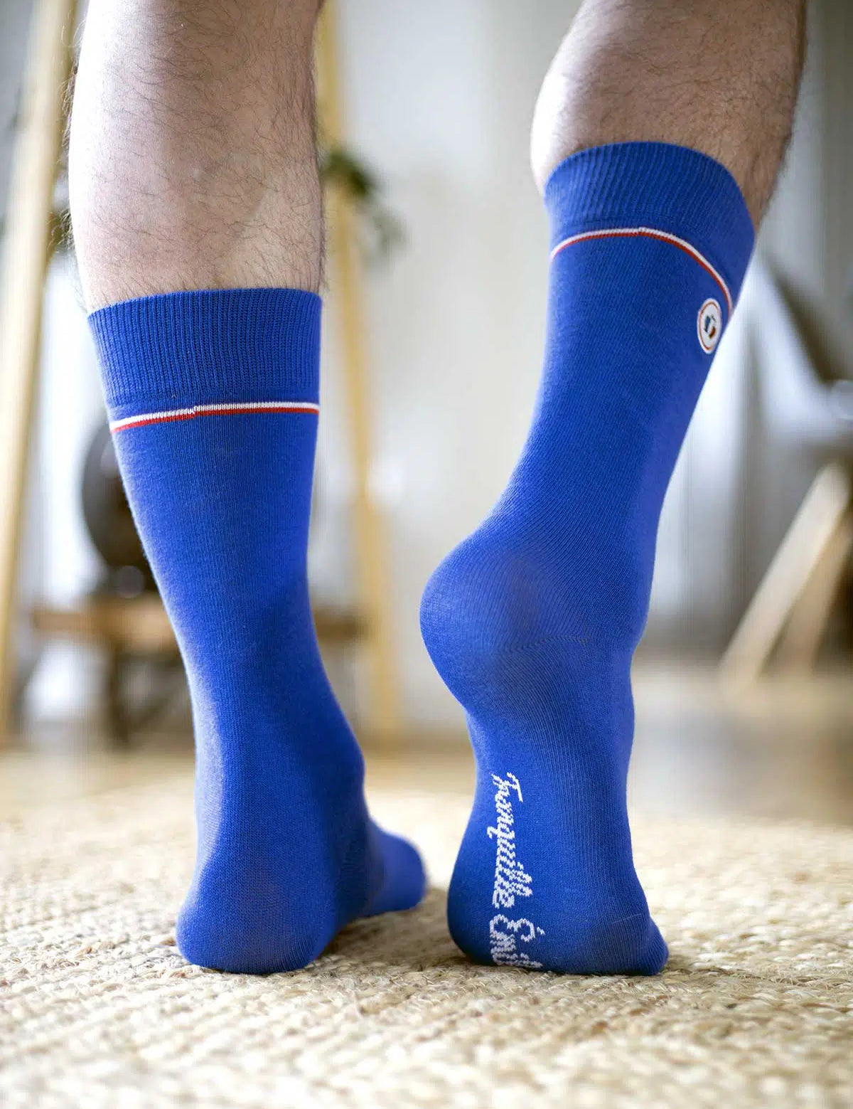 chaussettes-made-in-france-les-unies-bleu-electrique-4_jpg.webp