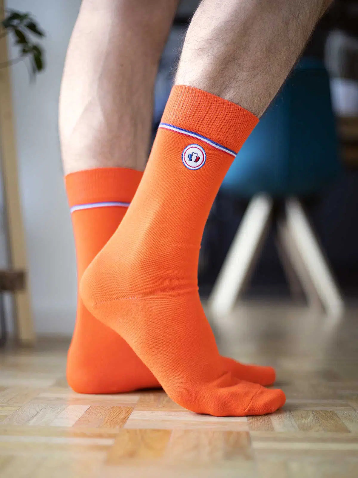 Chaussettes orange unies confectionnées en France - Les Unies vue de face