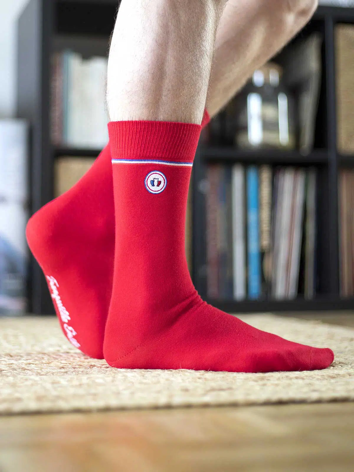 Chaussettes rouges portées - Les Unies Tranquille Emile