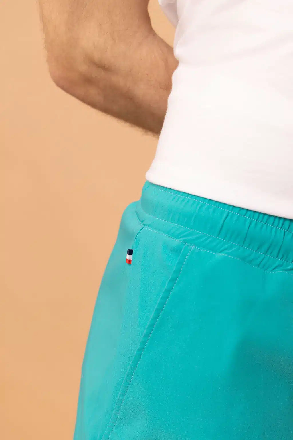 Maillot de bain homme bleu lagon détail - Le Baigneur confection française