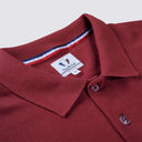 Polo homme bordeaux porté - L'Élégant Tranquille Emile