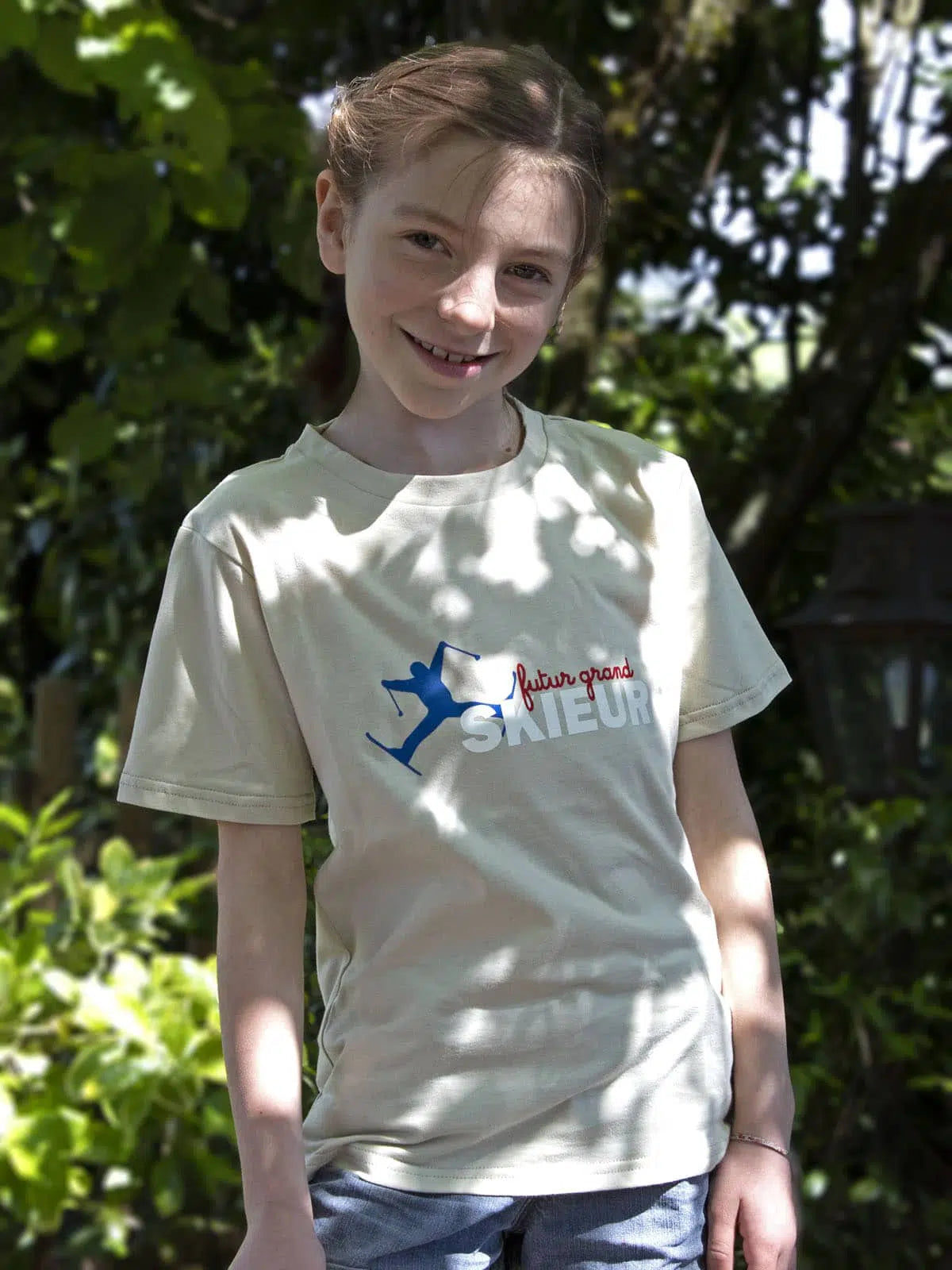 T-shirt enfant Futur grand skieur détail motif - confection française