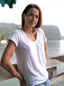 T-shirt femme blanc en lin confectionné en France - L'Indispensable vue de face