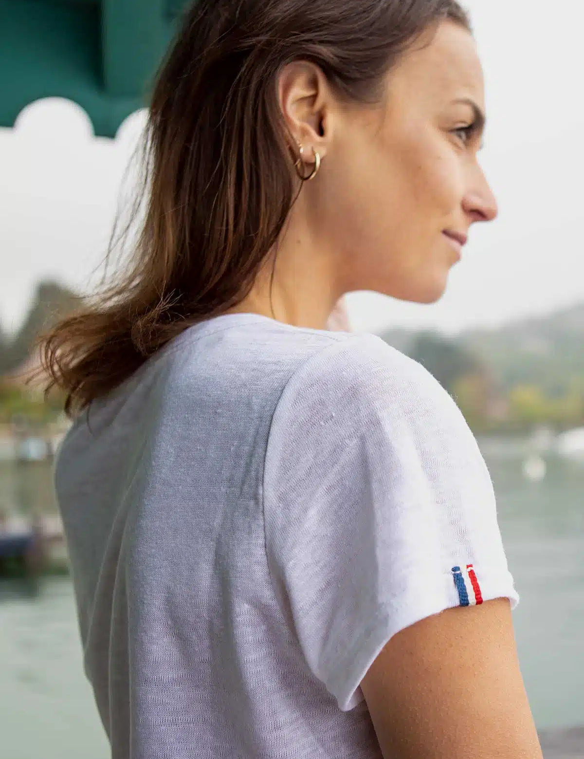 t-shirt-made-in-france-femme-l-indispensable-2023-blanc-2_jpg.webp