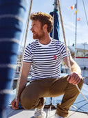 T-shirt marinière homme bleu porté - Le Marin Tranquille Emile