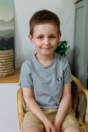 T-shirt enfant gris en coton confectionné en France - Le petit Authentique vue de face