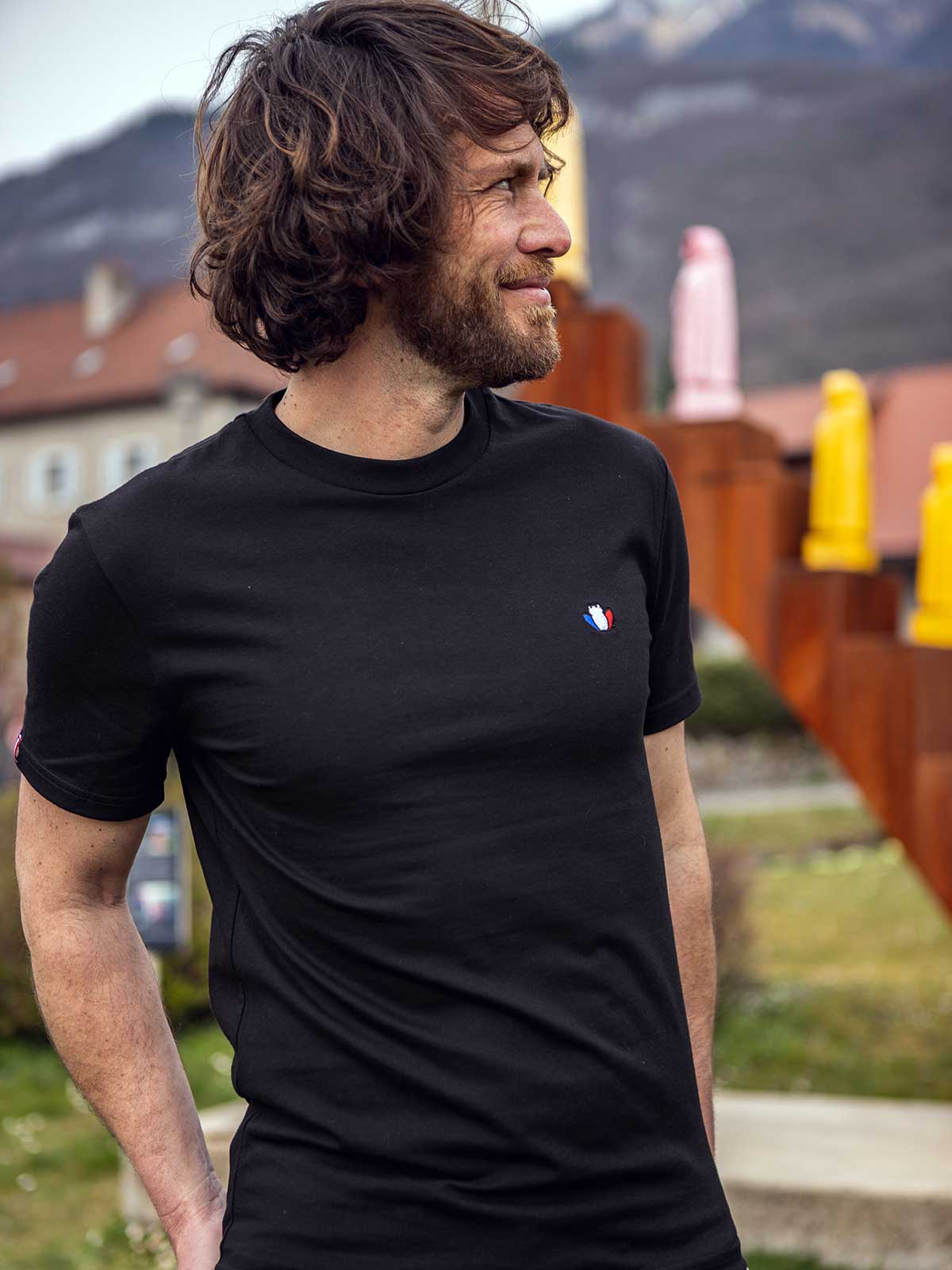 t-shirt-made-in-france-homme-l-authentique-noir-2022-3